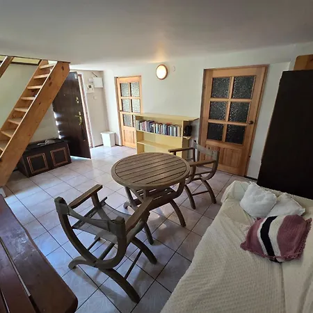 Dom Nad Krutynia Vakantiehuis *